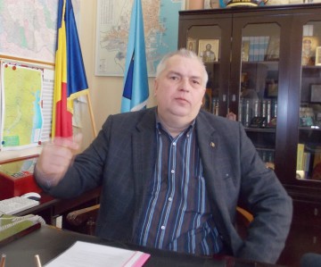 Cererea de strămutare a dosarului lui Constantinescu, judecată pe 14 aprilie